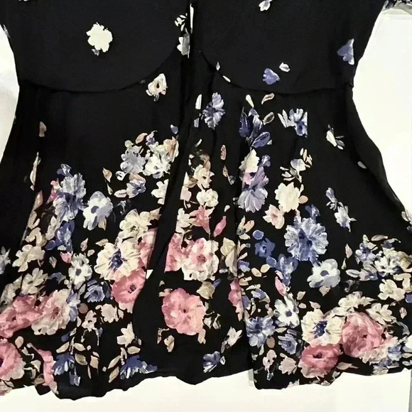 Jodifl black top with flowers size L - Picture 6 of 11